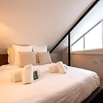 Enjoy Parisian Life In An Elegant Flat - Le Marais