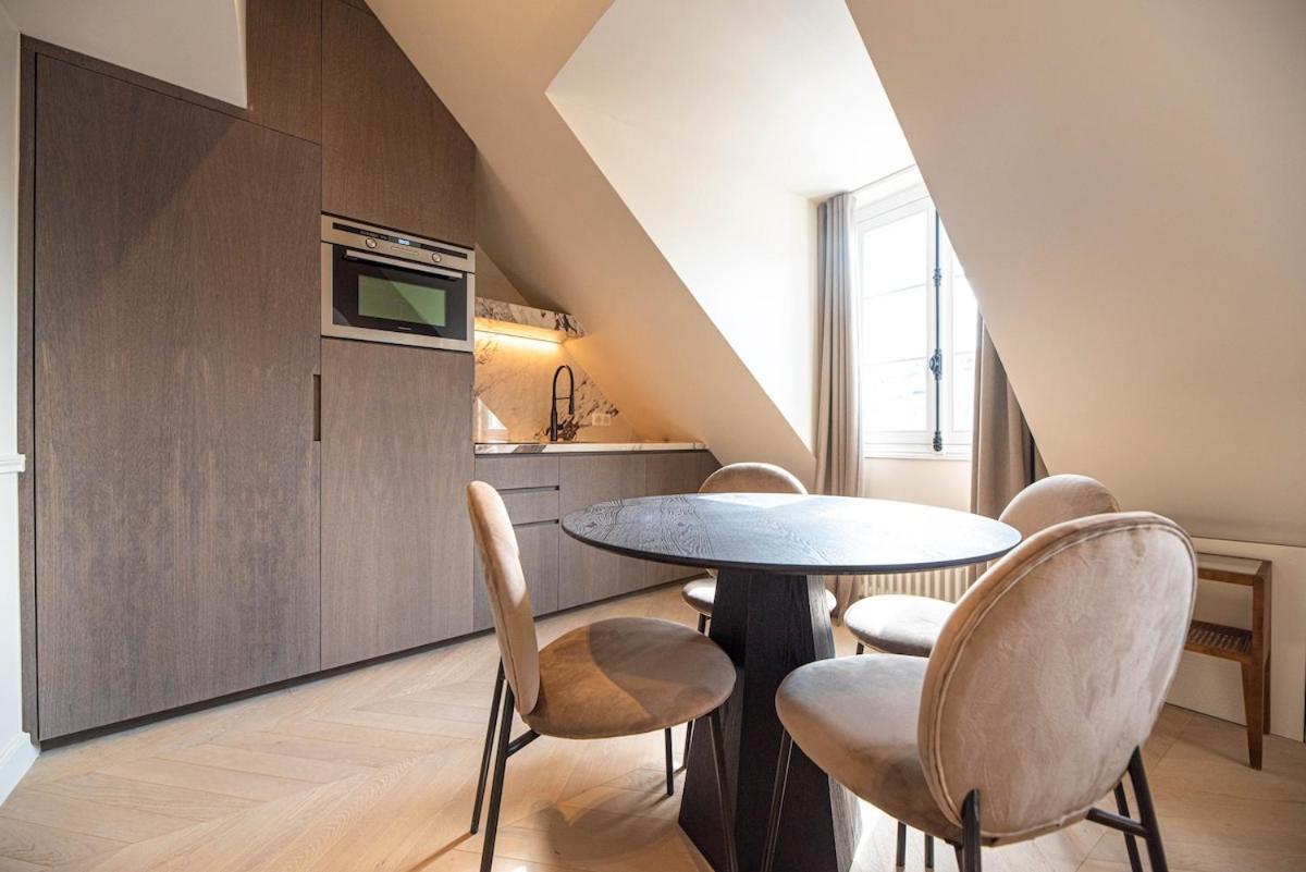 Enjoy Parisian Life In An Elegant Flat - Le Marais Appartement